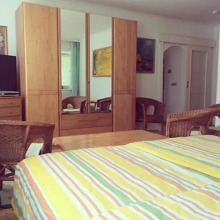 Ferienwohnung Singer-Hof Krumpendorf Zimmer foto