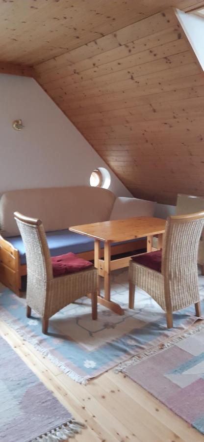 Singer-hof Apartment *